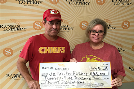 Jennifer Fischer won $25,000 on the Kansas City Chiefs instant ticket